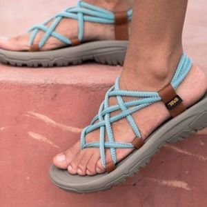 Teva HURRICANE XLT Infinity Sport Sandals, size 9